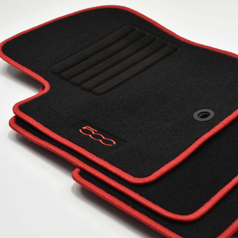 Velours Fußmatten 4-teilig Edition rot für Fiat 500 + 500 Cabrio ab Bj.2013  